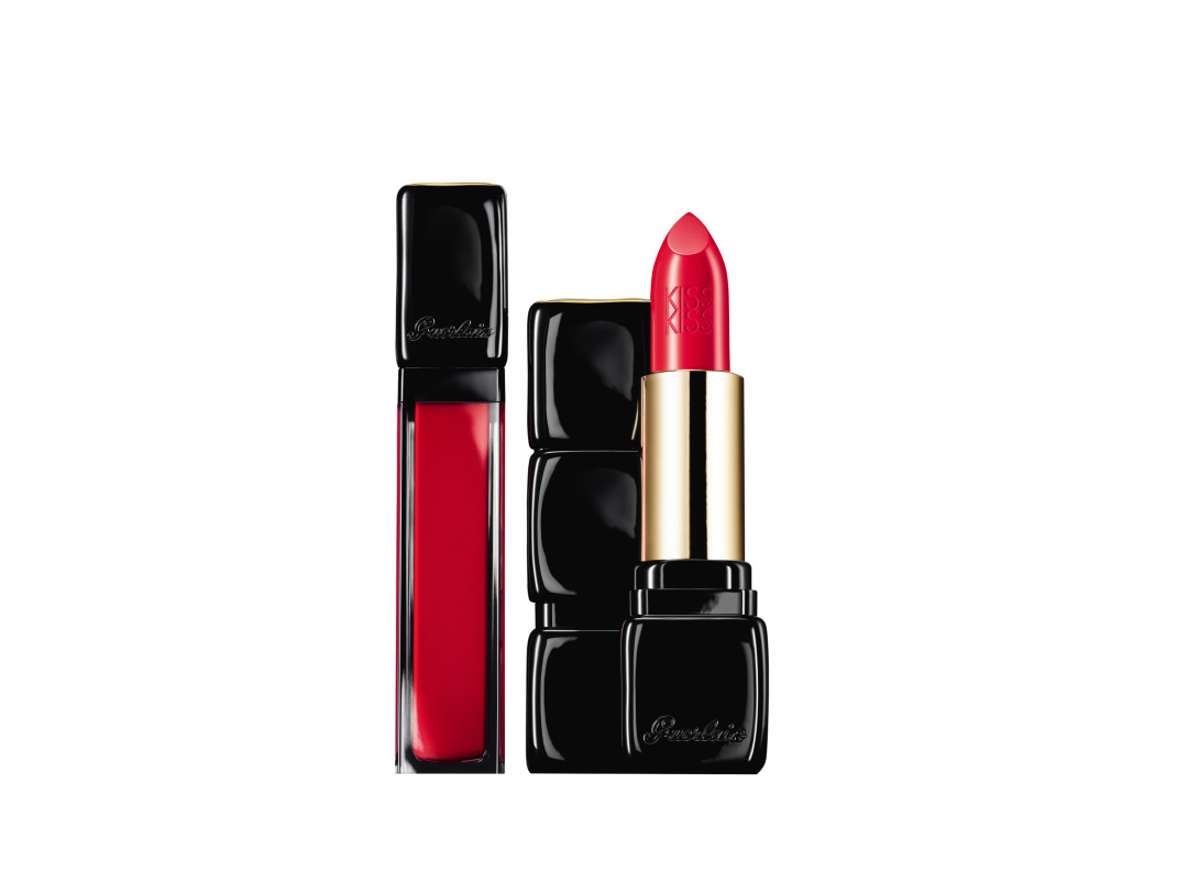 Помада KissKiss теперь предлагается и в жидком варианте с тремя разными финишами: матовым, сияющим и глиттерным.