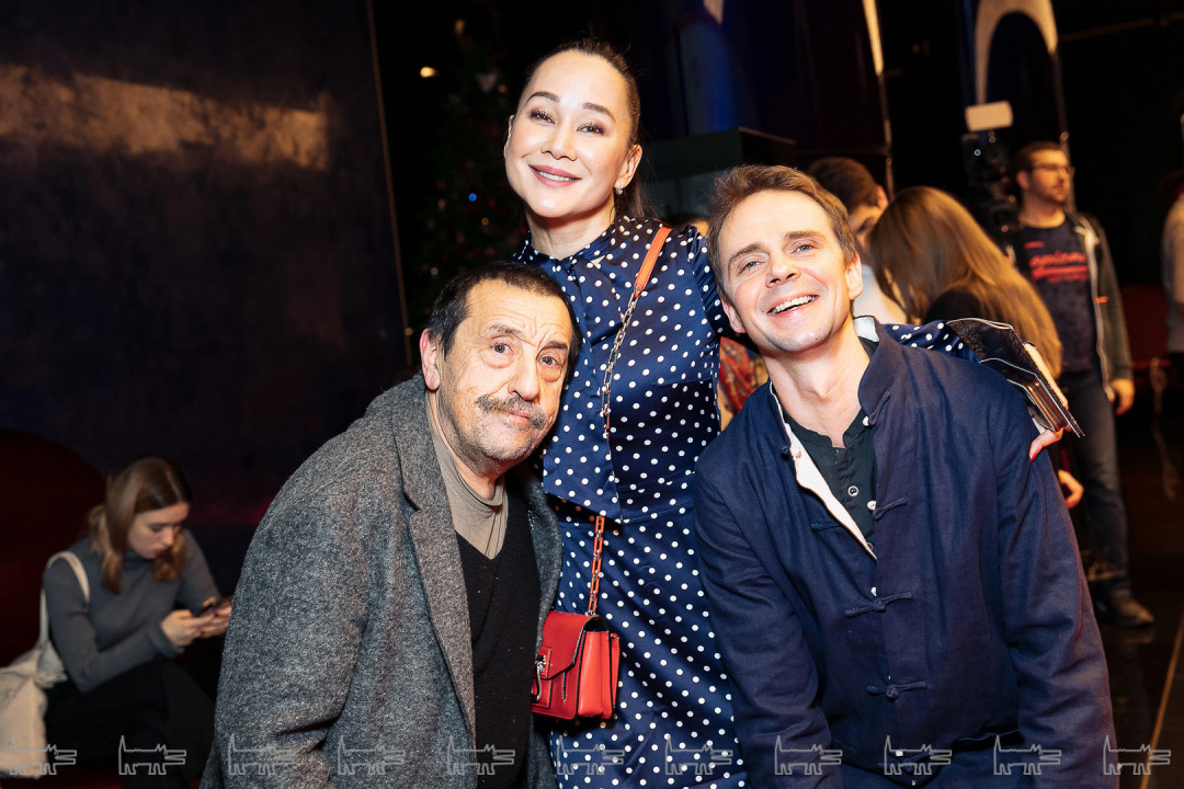 Анатолий Белкин. Евгения Игумнова, Владимир Крылов