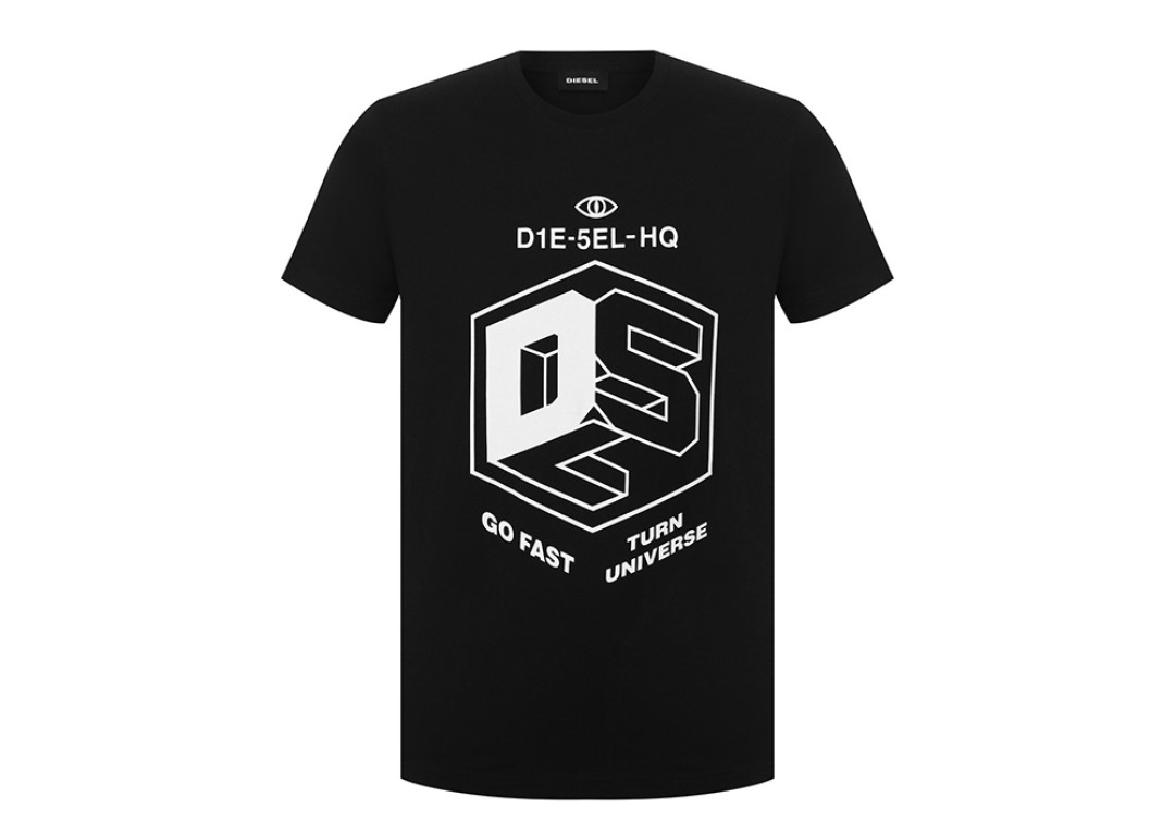 Хлопковая футболка Diesel, 2 755 рублей (ДЛТ)