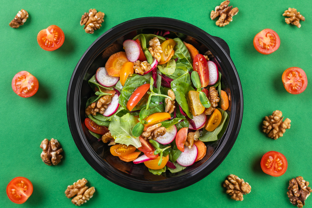 Овощной микс с грецким орехом