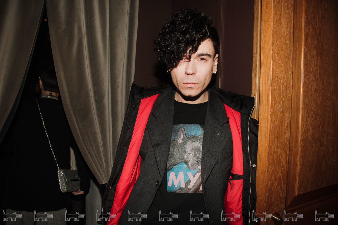 Владимир Шутов