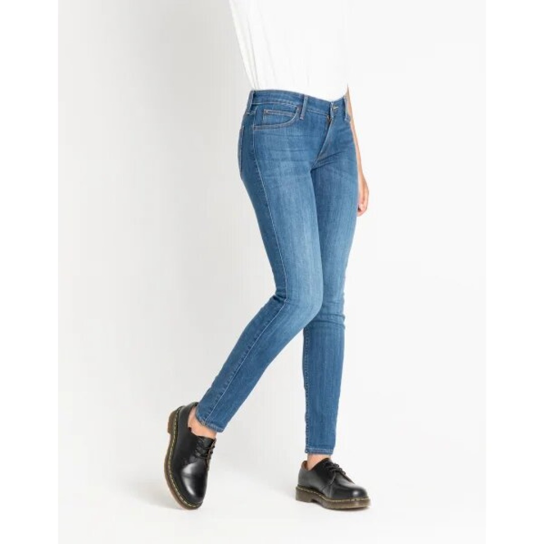 Женские джинсы Lee (Lee Wrangler, Ставрополь, МЦ «Космос»)