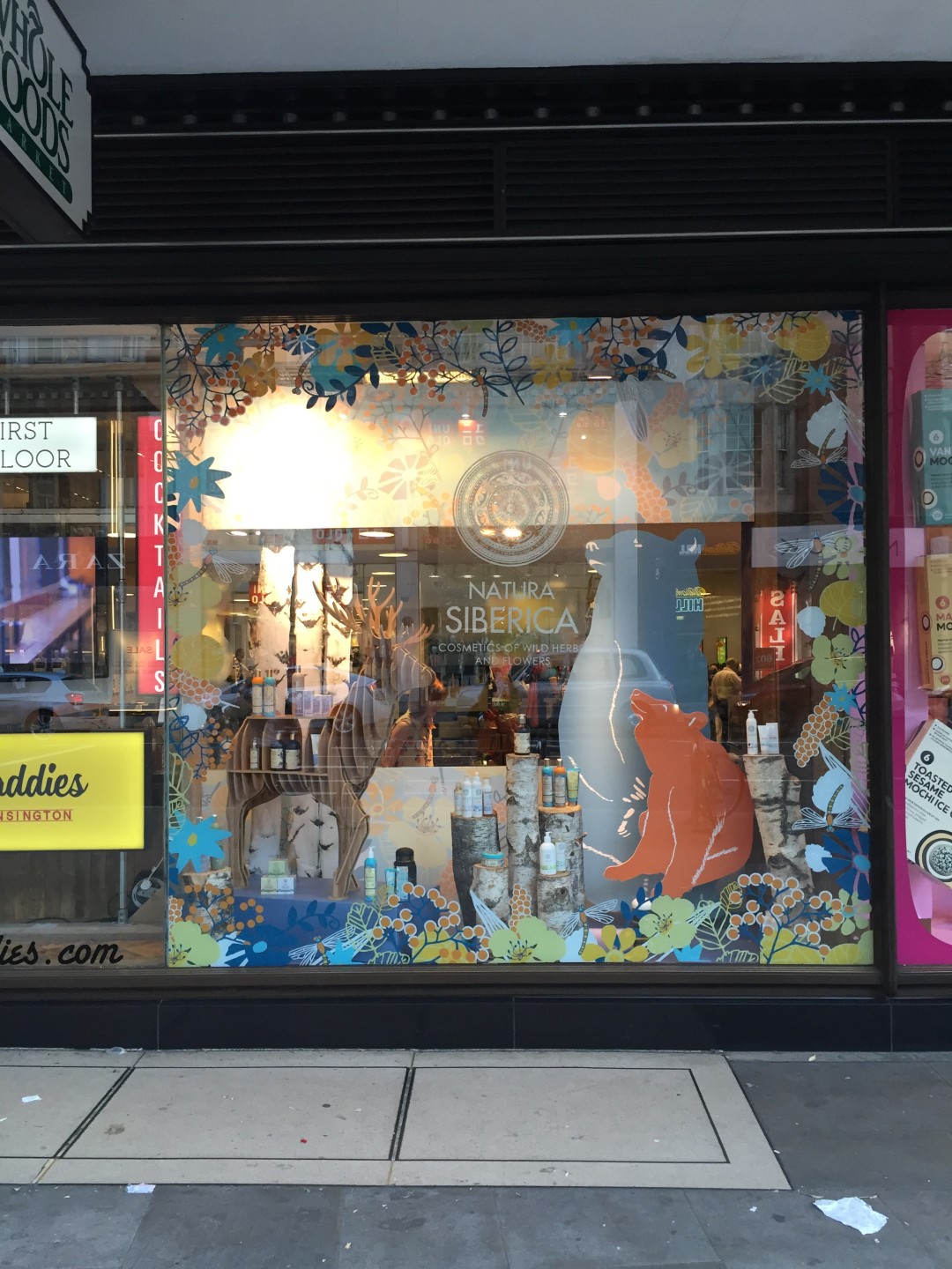 Витрина Natura Siberica в Лондоне