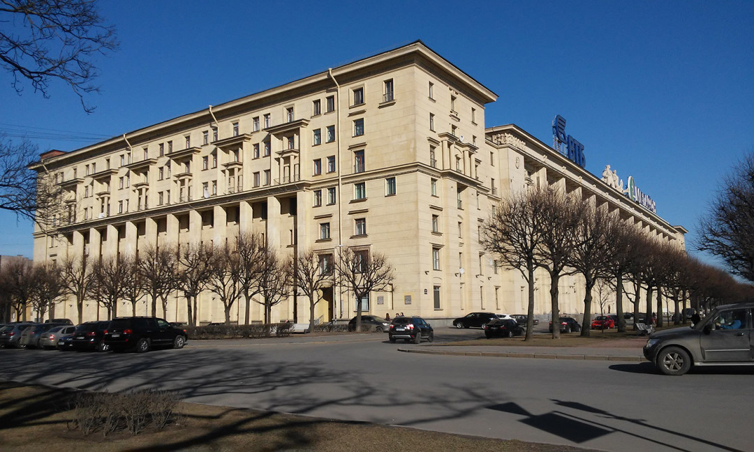 Жилой дом на месте проекта