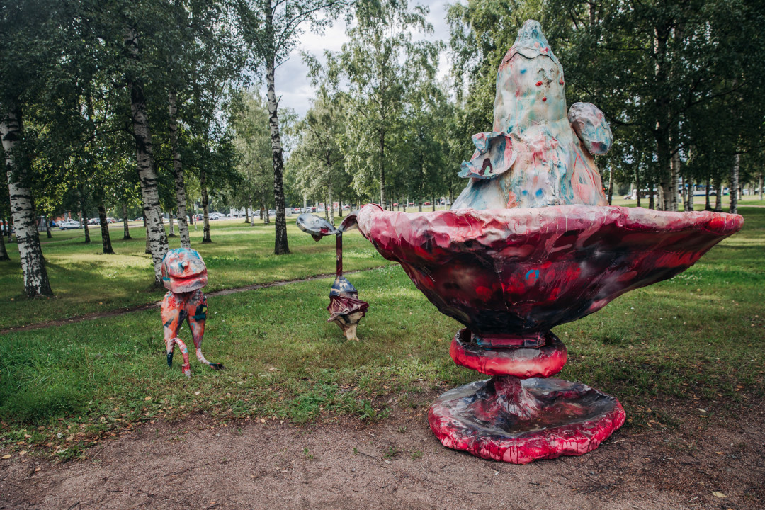 Инсталляция «Крем-брюле» Ивана Горшкова