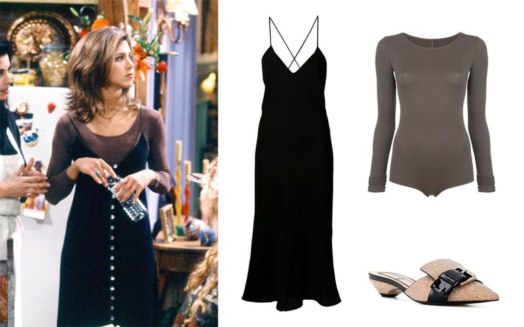 Обращаю ваше внимание, что сейчас актуально носить открытые платья поверх водолазок, рубашек. Рэйчел выбрала достаточно открытое платье на бретелях в