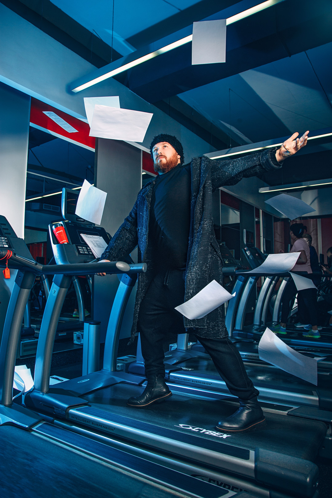 Дмитрий Мальцев радиоведущий, шоумен Я совмещаю несколько профессий. Одна из них — радиоведущий, а другая — шоумен. Если для первой внешний вид не так