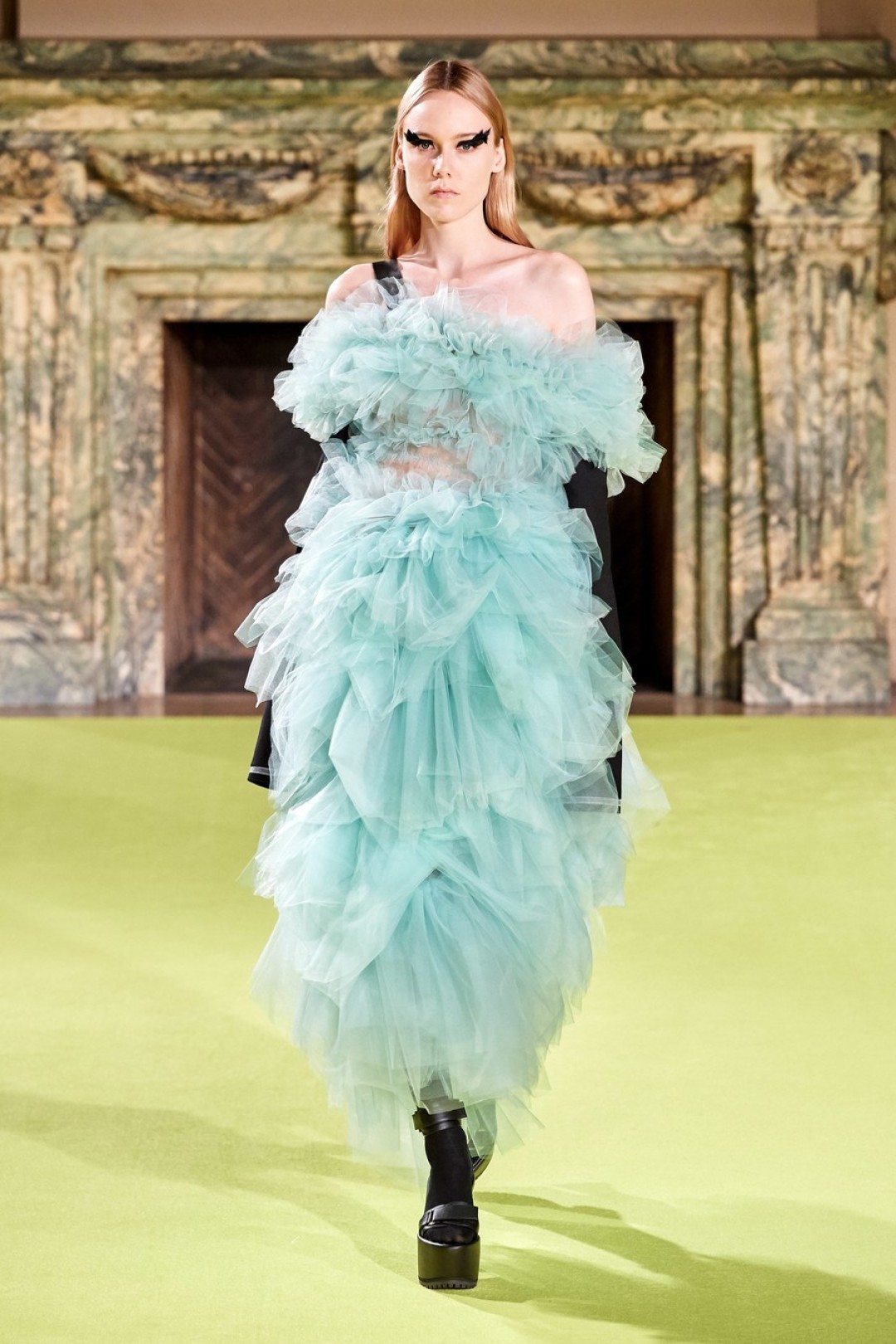 Vera Wang, fall 2020