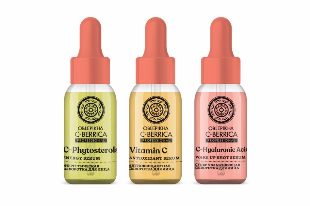 «Антиоксидантная» сыворотка с ретинолом помогает коже противостоять вредным воздействиям окружающей среды. «Энергетическая», с коллагеном и с