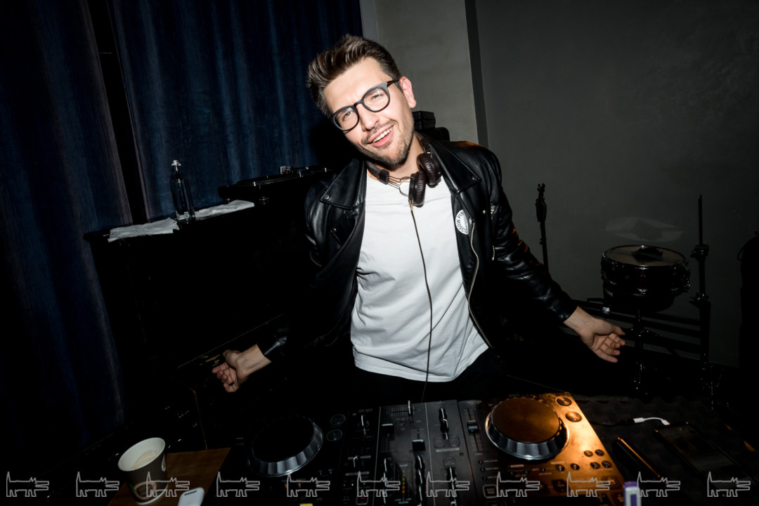 Анатолий Бузинский