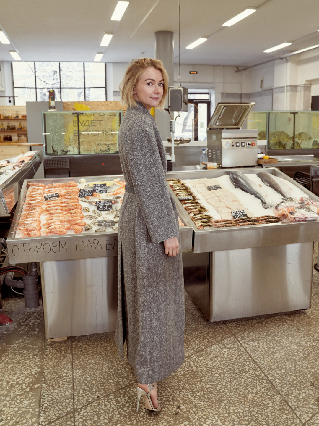 Пальто с ремнем, 55 000 рублей