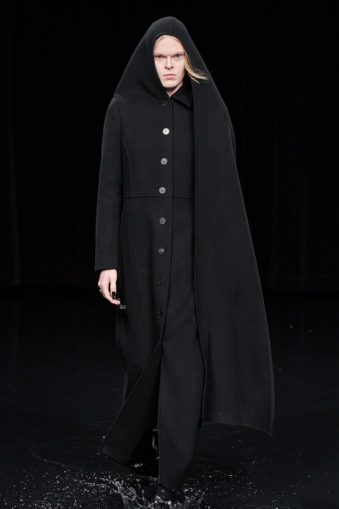 Balenciaga, осень-зима 2020