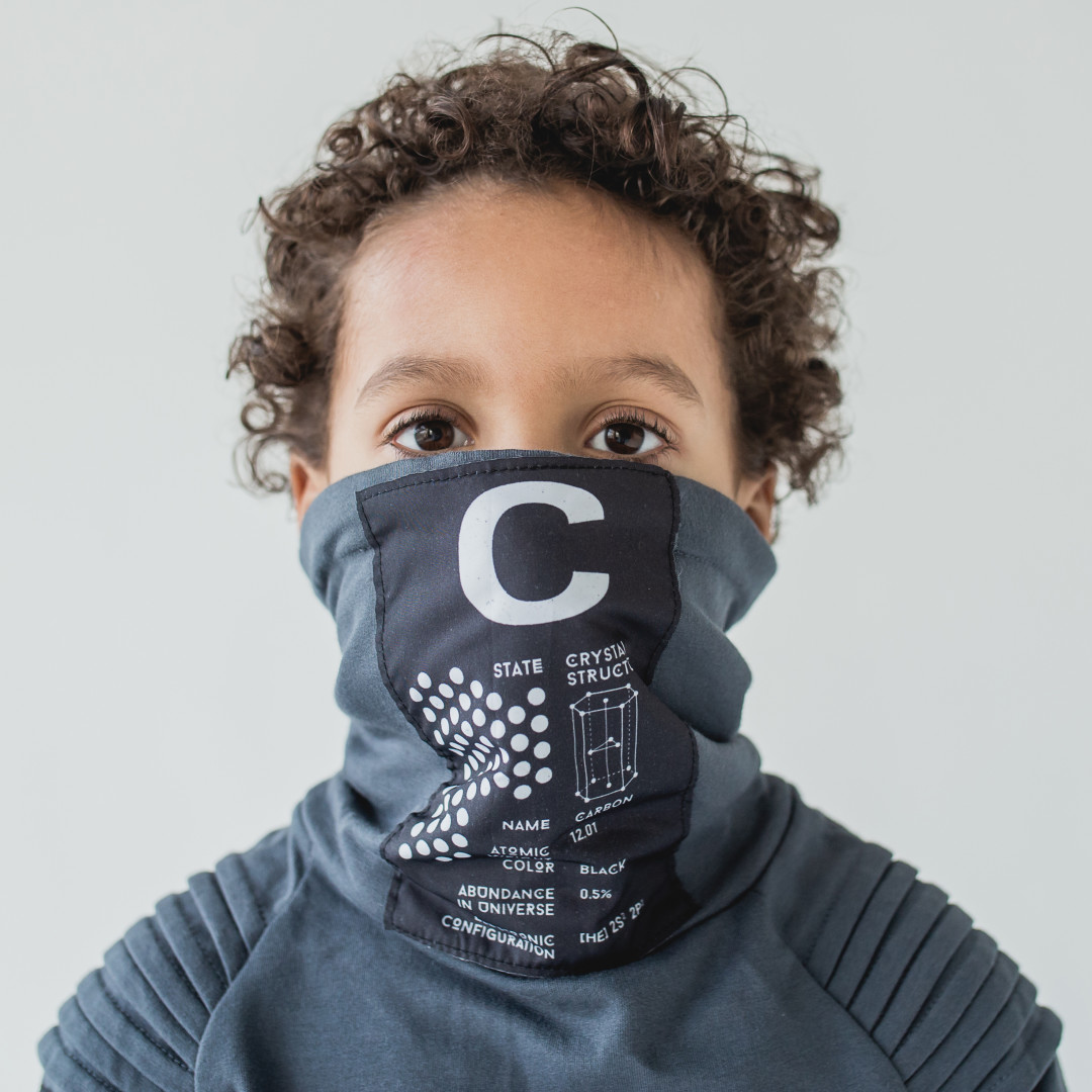 Лонгслив с балаклавой, от 3 200 рублей