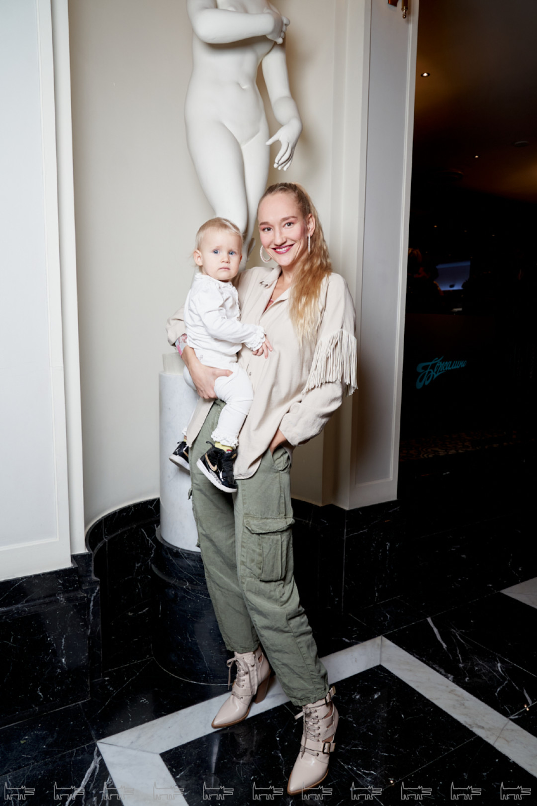 Полина Сидихина