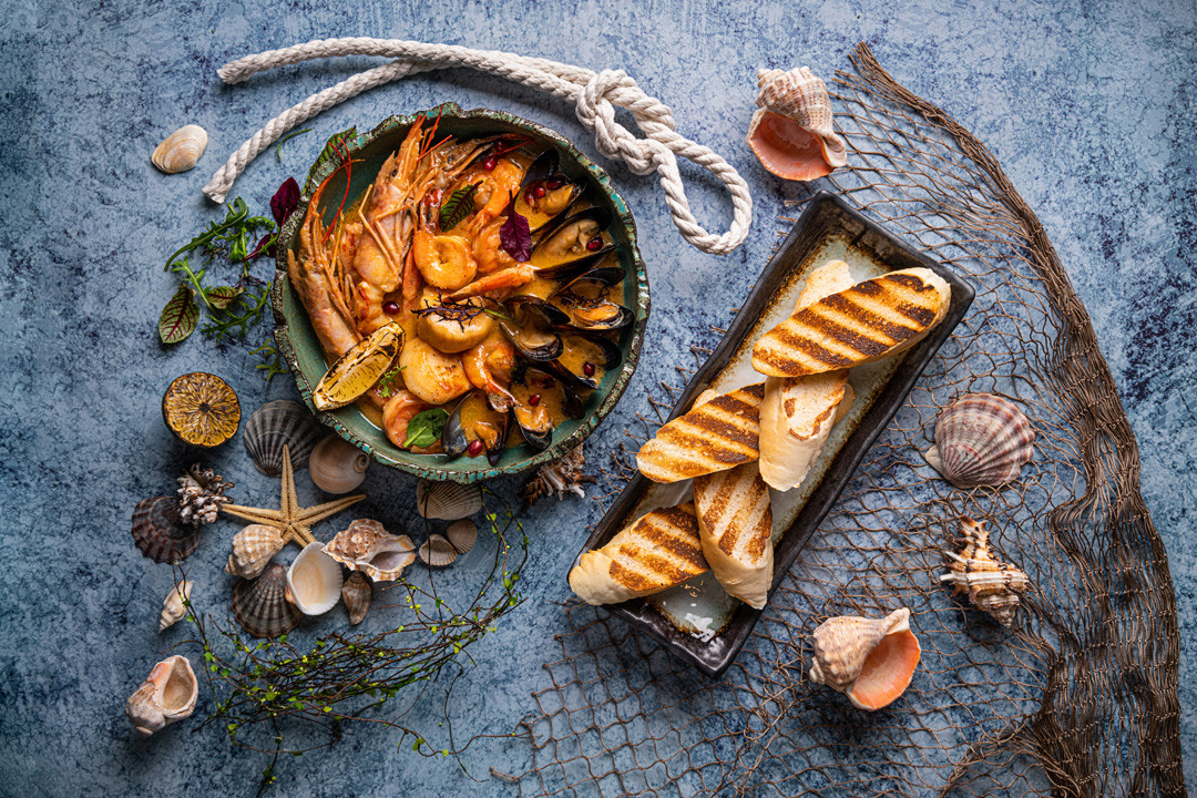 Чкмерули с морепродуктами