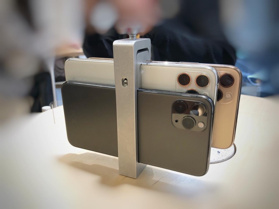 Специальная конструкция, на которую снимали проект «Эрмитаж. Снято на iPhone 11 Pro»