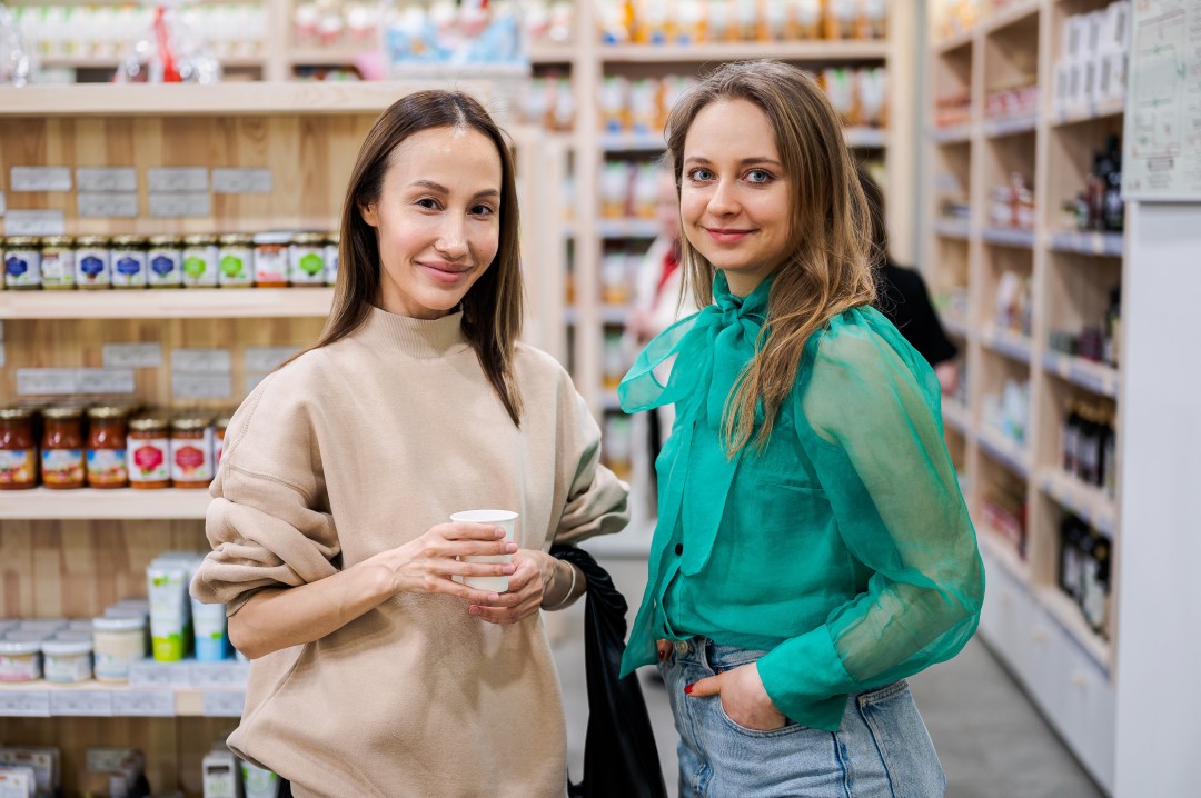 Диана Рецкин, Анна Николаева