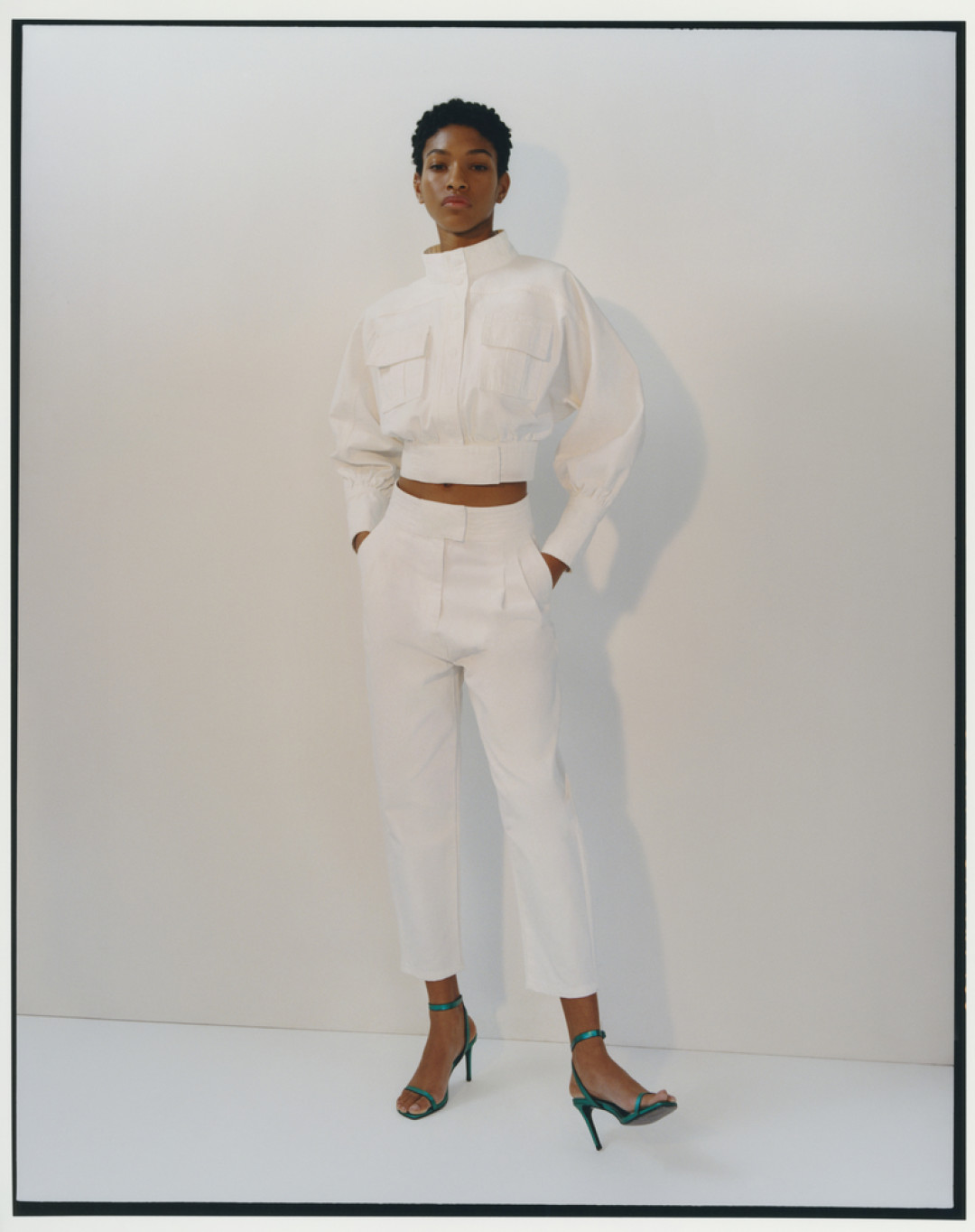 Джинсовая куртка, 3999 руб. Джинсы, 2999 руб.