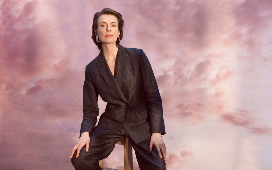 На Галине: пиджак Caractere, 23 900 руб., брюки Сaractere 14 900 руб., клипсы Luisa Spagnoli 5 900 руб.