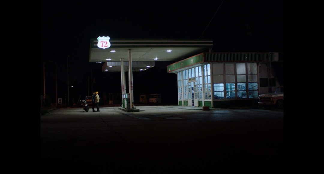 Кадр из фильма «Расстояние между нами и небом», режиссер Василис Кекатос.