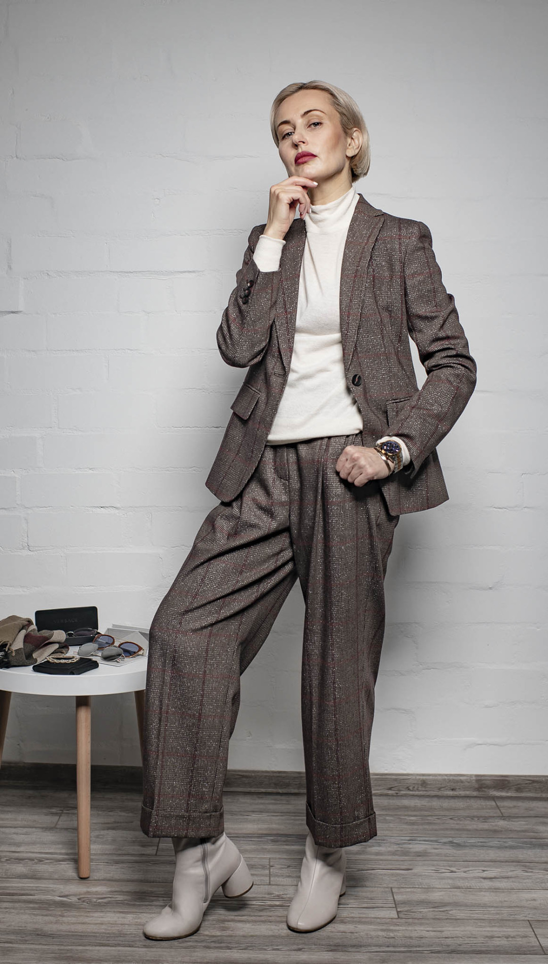 Костюм Max Mara, трикотаж Marks & Spencer, ботильоны Hogl