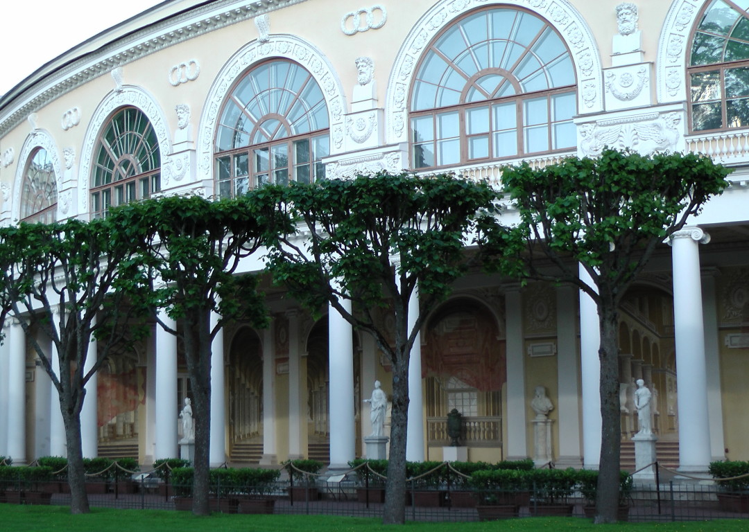 Галерея Гонзаго в Павловске