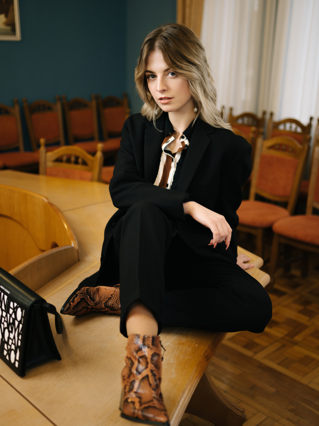 Кадры для рубрики «Главное» февральского номера «Крым.Собака.ru», стилизованные Андреем Прожеевым