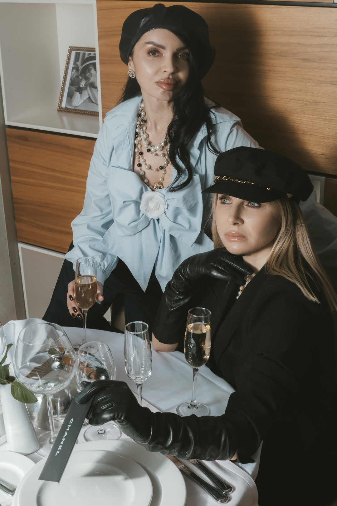 Fashion photograph Александр Крыжановский Магазин женской одежды MANGO Магазин головных уборов Шляпки - Шапки Магазин LIMÉ Official