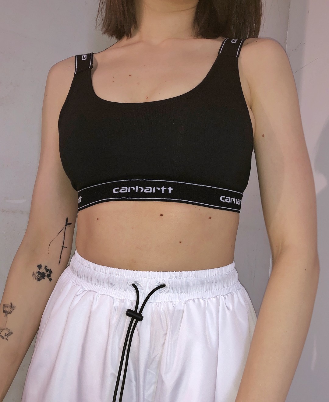 Топ Carhartt, 3 690 рублей («Перемена»)