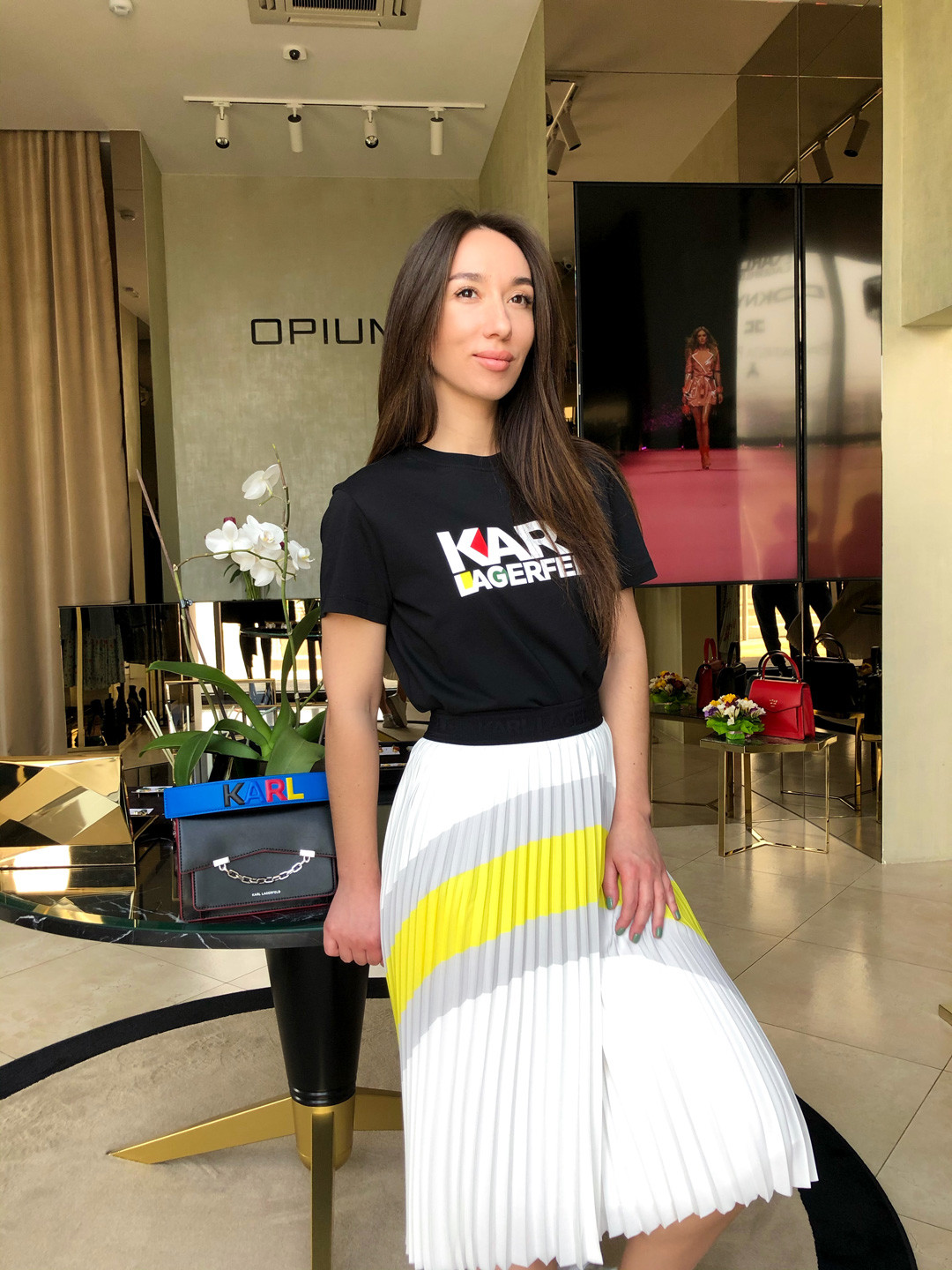 Образ Karl Lagerfeld