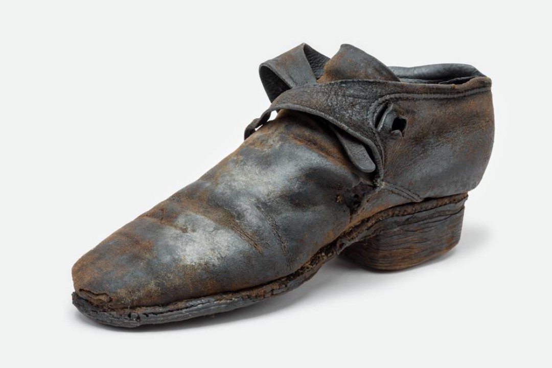 Башмак. Кожа. Европа, 1-я четверть XVIII в