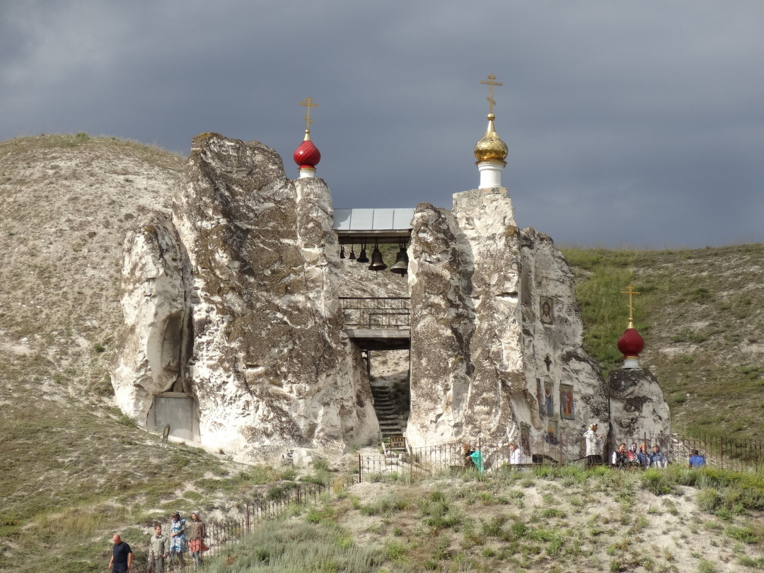 Фото: Спасская пещерная церковь. Фотограф Александр Гурьянов. Пейзаж. Фотосайт Р