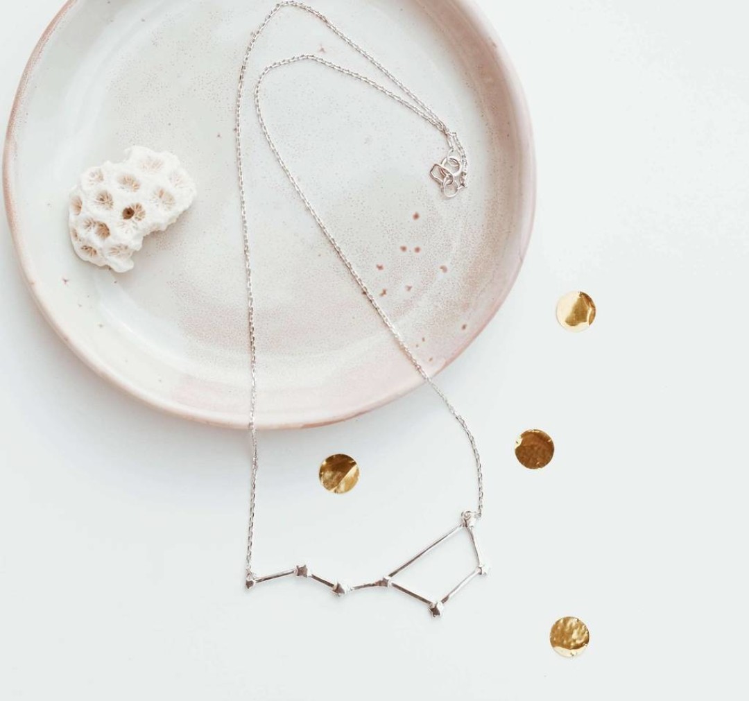 Кулон Alekseev Jewelry, 3 000 рублей (alekseevjewelry.com)