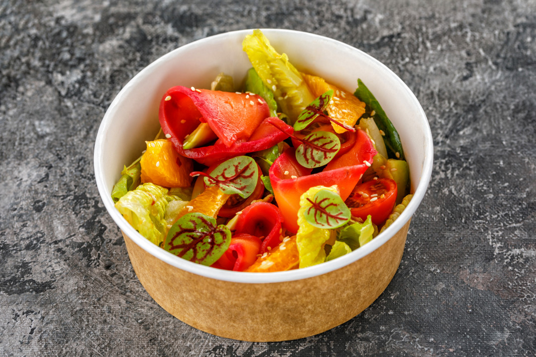 Салат с лососем