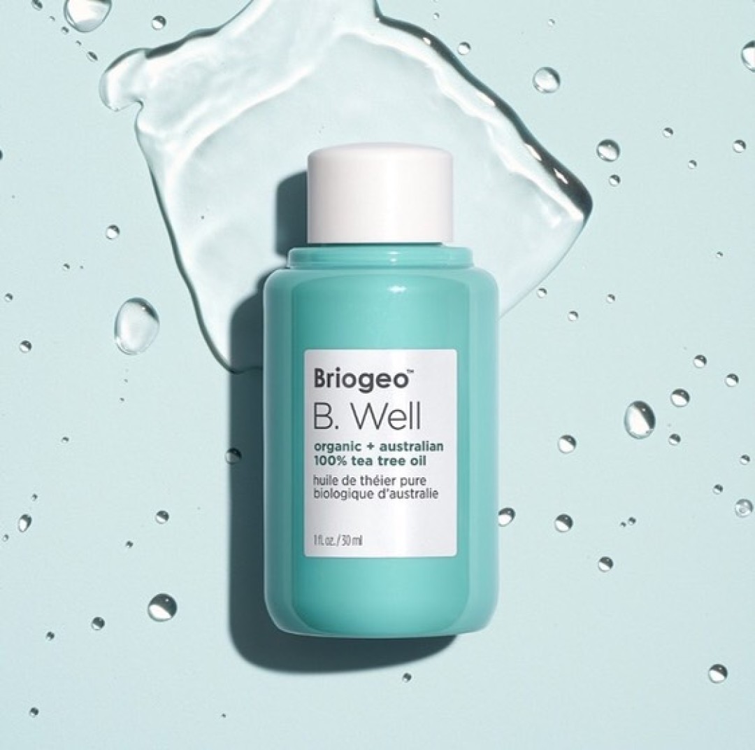 Масло чайного дерева Well Tea Tree Oil от бренда Briogeo, 2790 рублей
