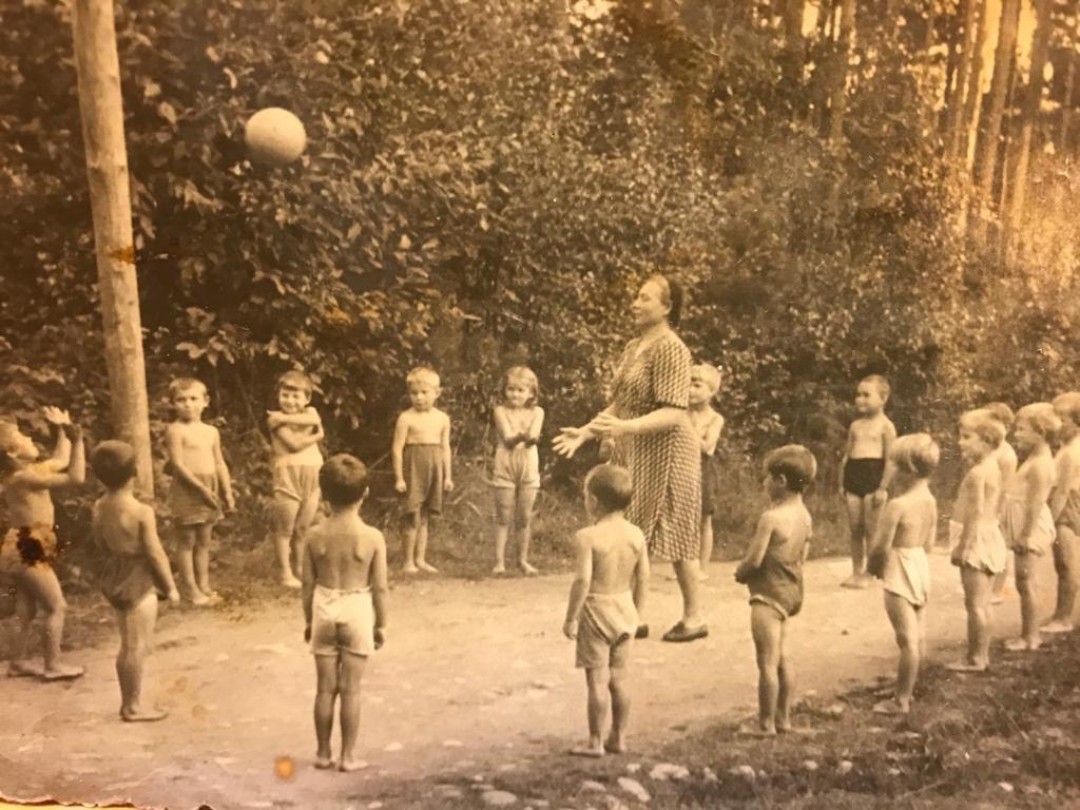 Во время работы в мирное время