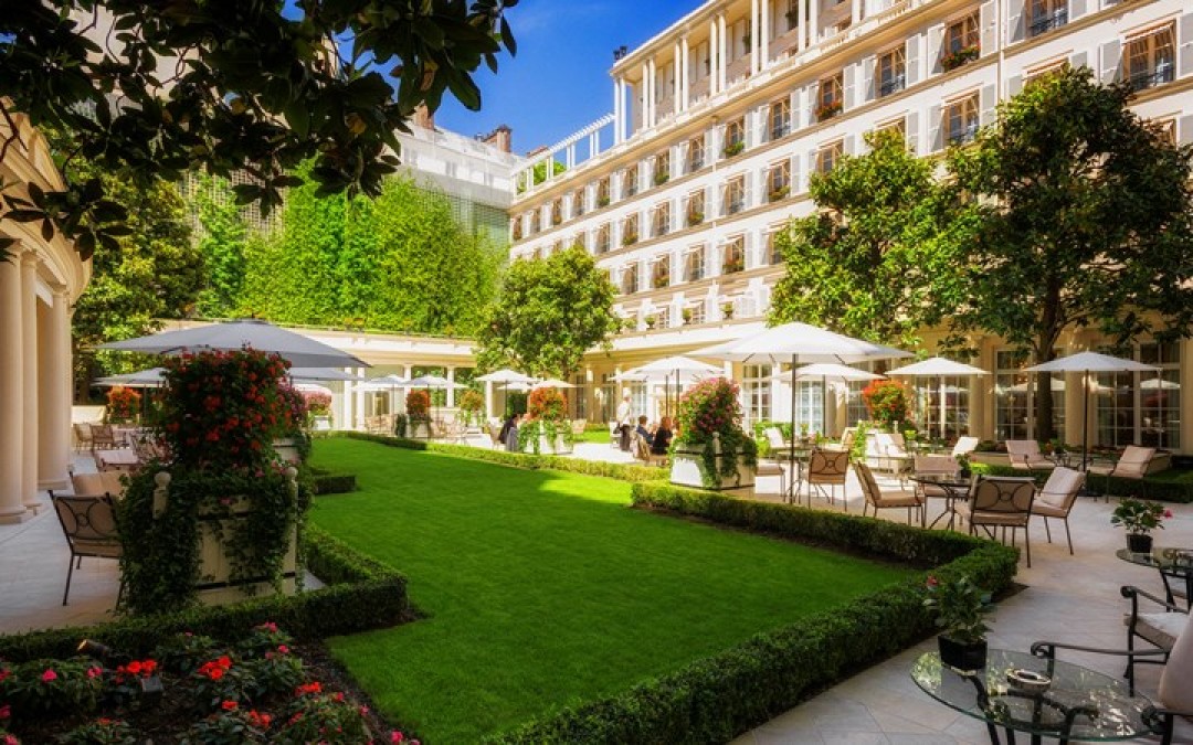 Le Bristol Paris