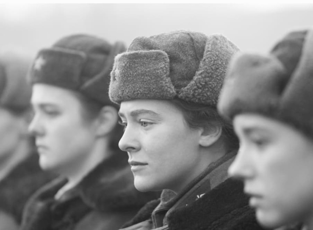 Аглая Тарасова, Фото со съемок фильма «Воздух»: Instagram @german_alekses