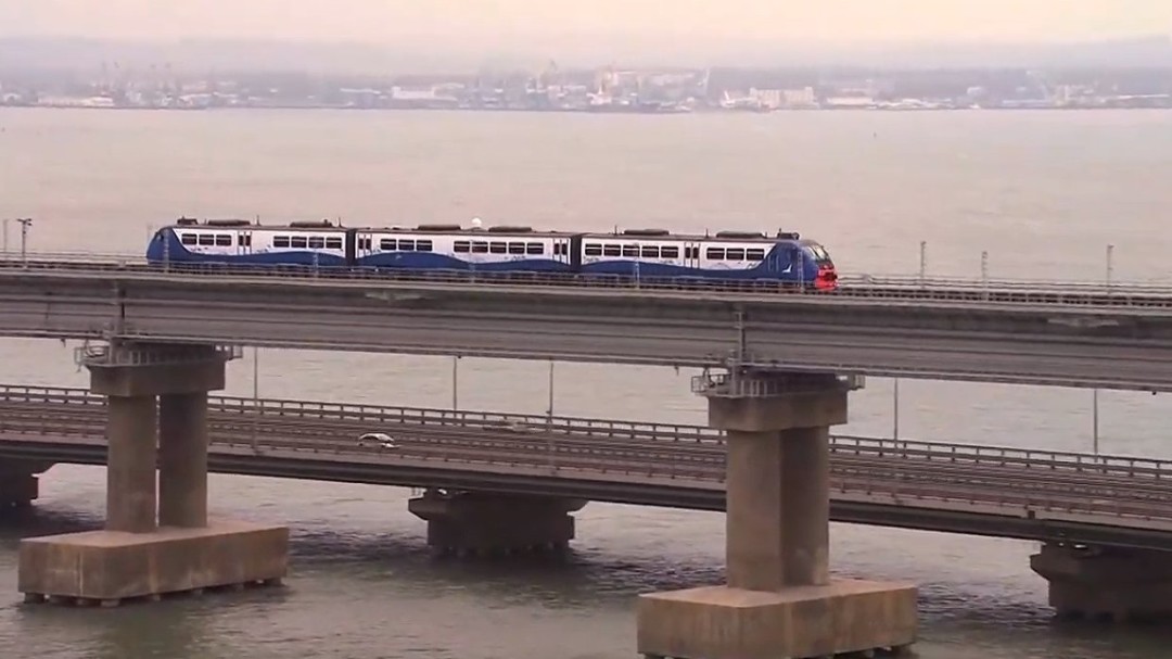 Новый железнодорожный мост (Крым)