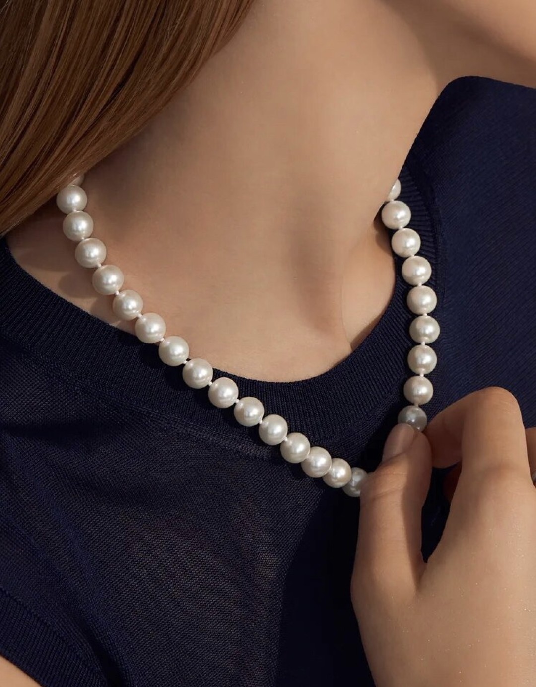 Колье, белое золото, жемчуг и бриллианты, от 165 000 руб.