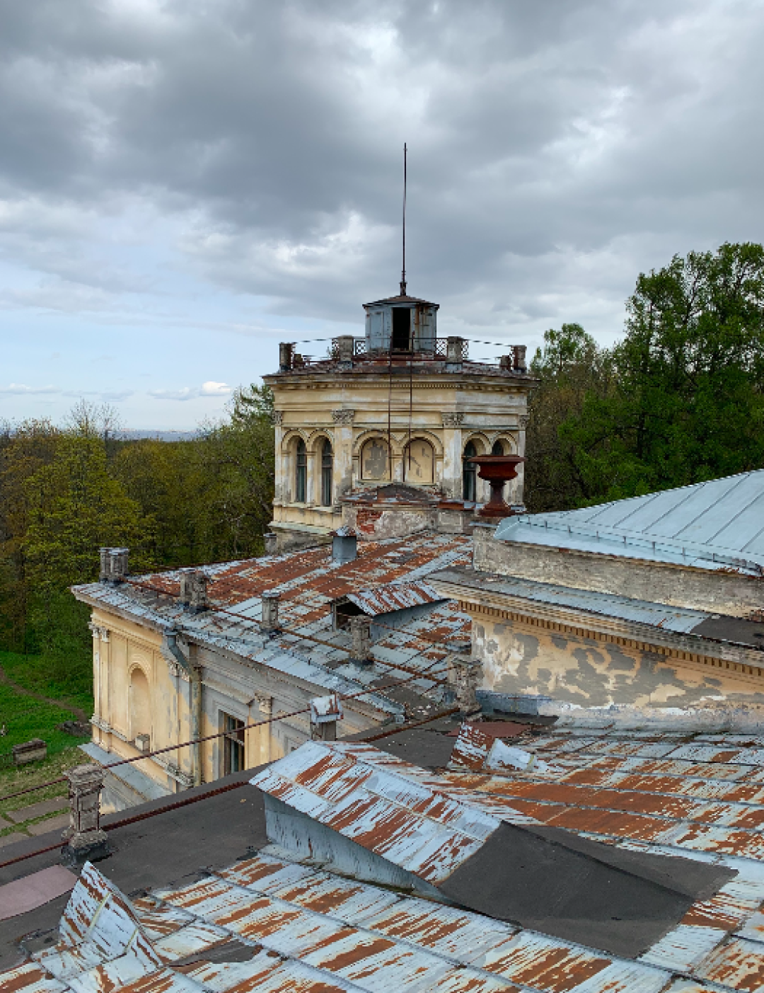 5 заброшенных усадеб под Петербургом: от псевдо-готического замка до дачи  внебрачного сына Нобеля | Sobaka.ru