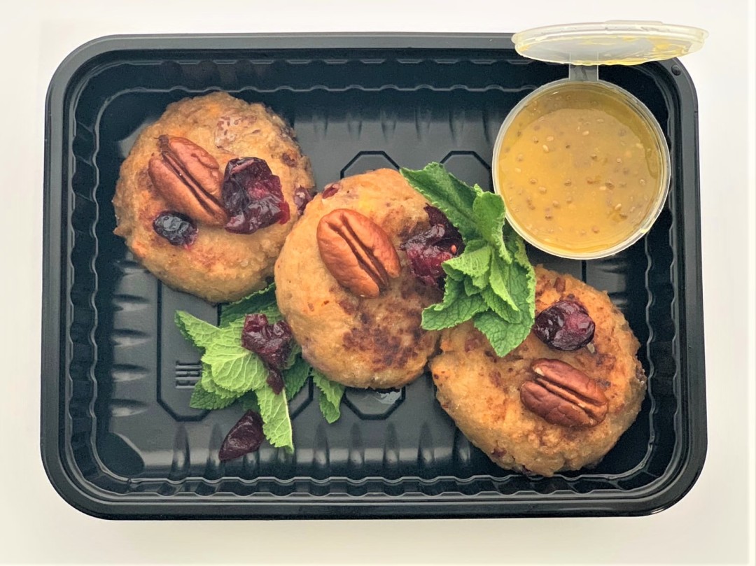 Тофники с тропическим соусом и чиа