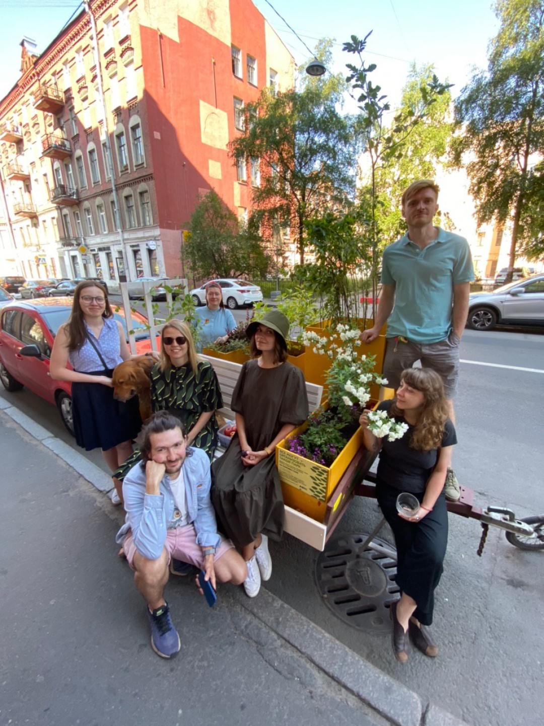 Ольга Мнишко и Илья Кулешов (оба справа), Plants For Friends