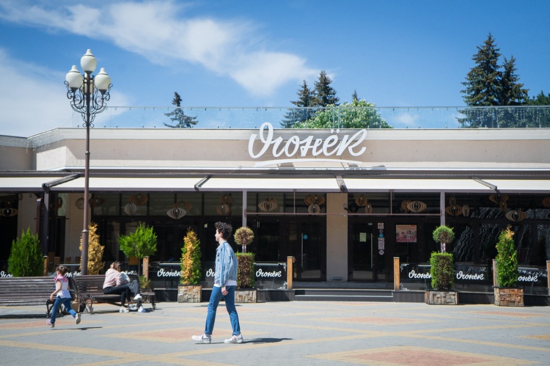cafe's Fire in specifics, Курортный бульвар, 13А - Yandex Maps