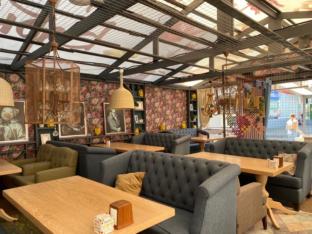 Летняя терраса ресторана «Бабка Тарахто», Ставрополь