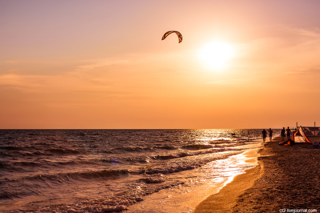 На фото: Бугазская коса