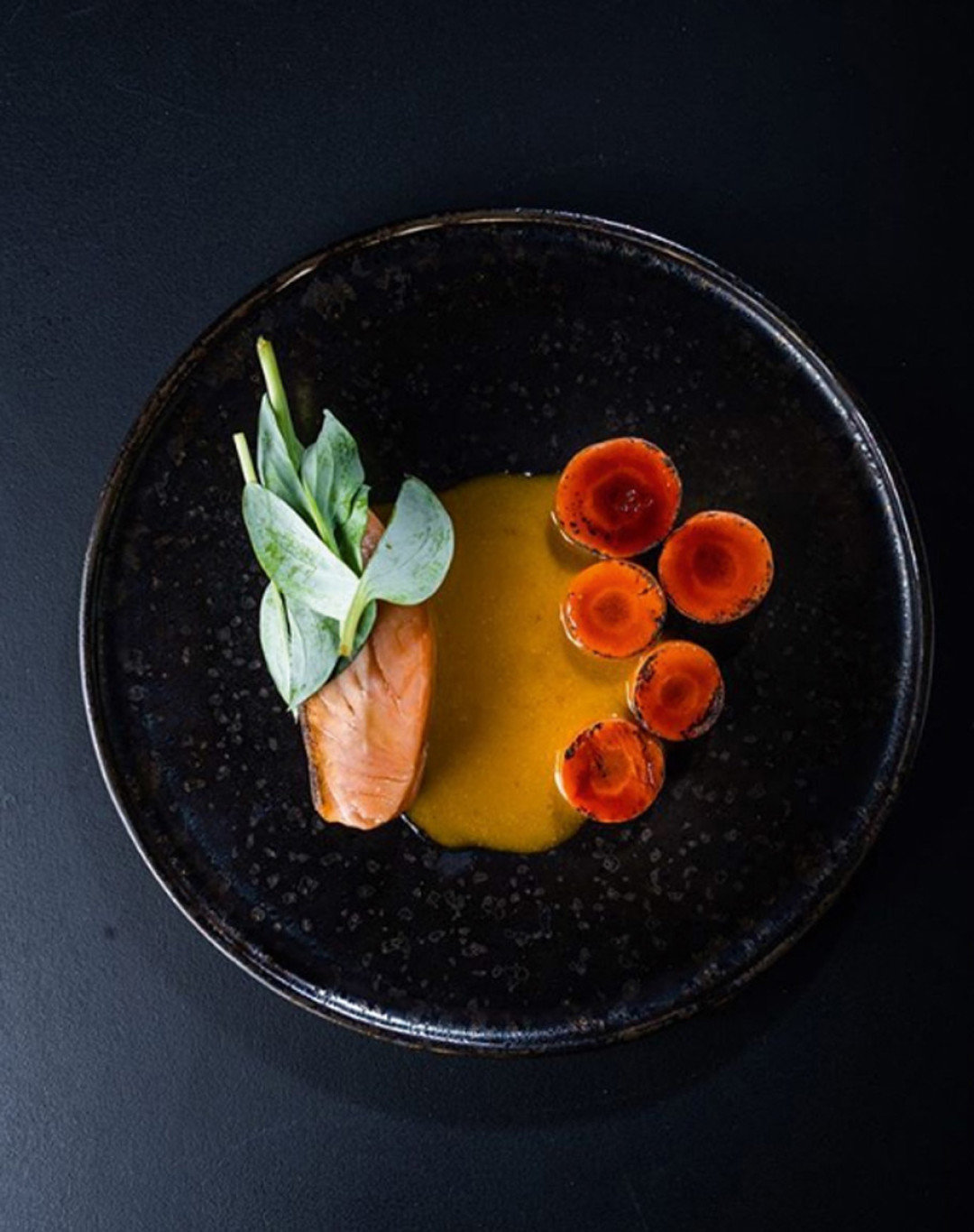 Филе мурманского лосося c морковью из Hamlet + Jacks