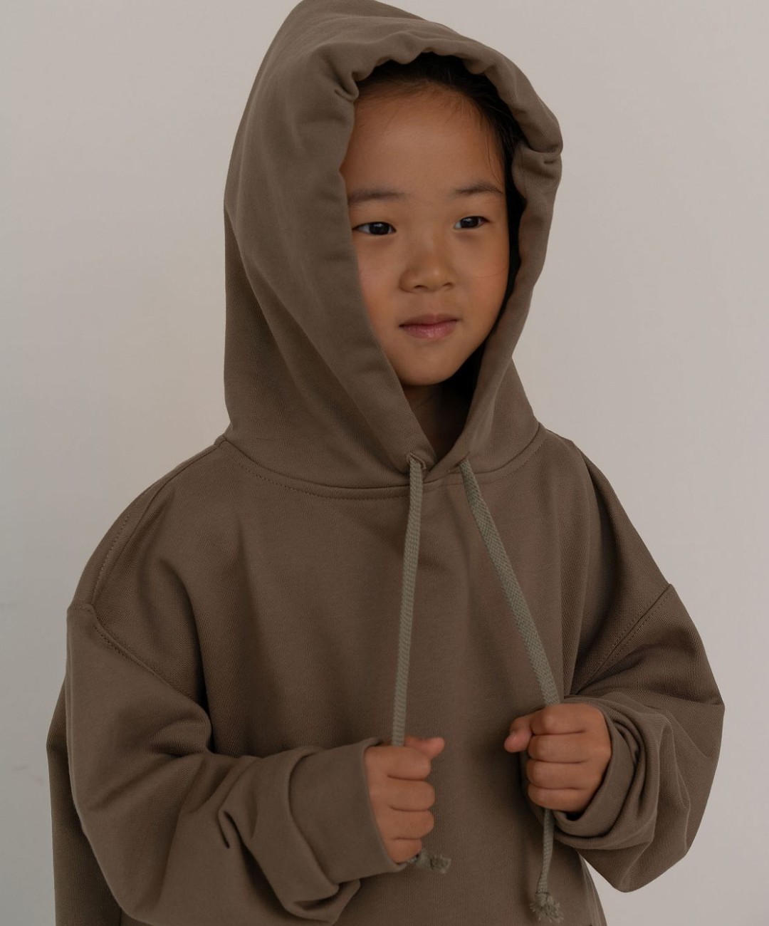 Худи Ushatava, наб. реки Мойки, 59, 3 700 руб.