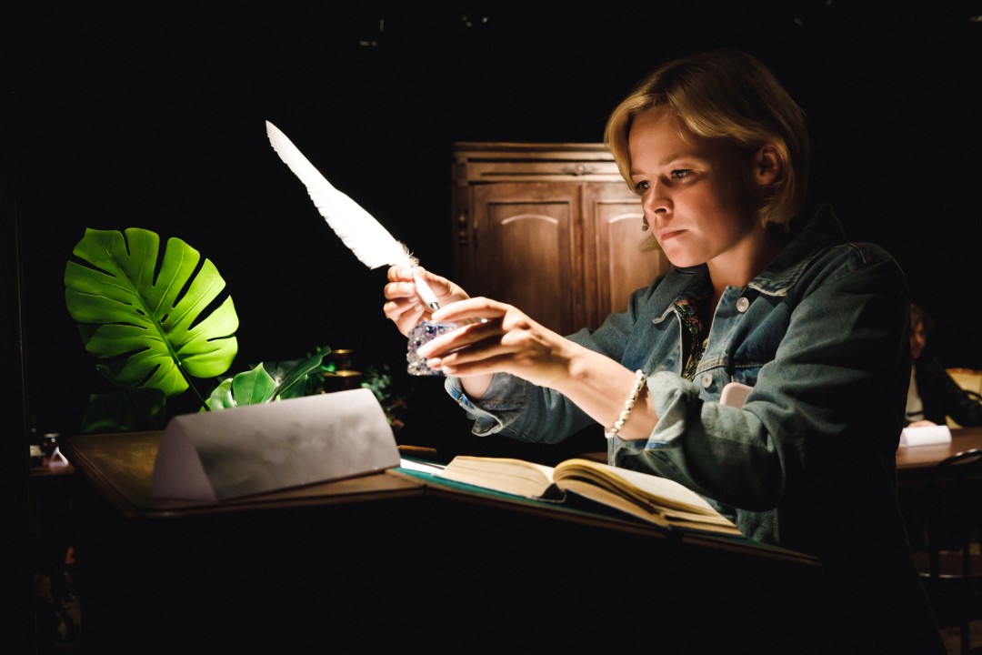 Наталья Кореновская, «Приют комедианта»