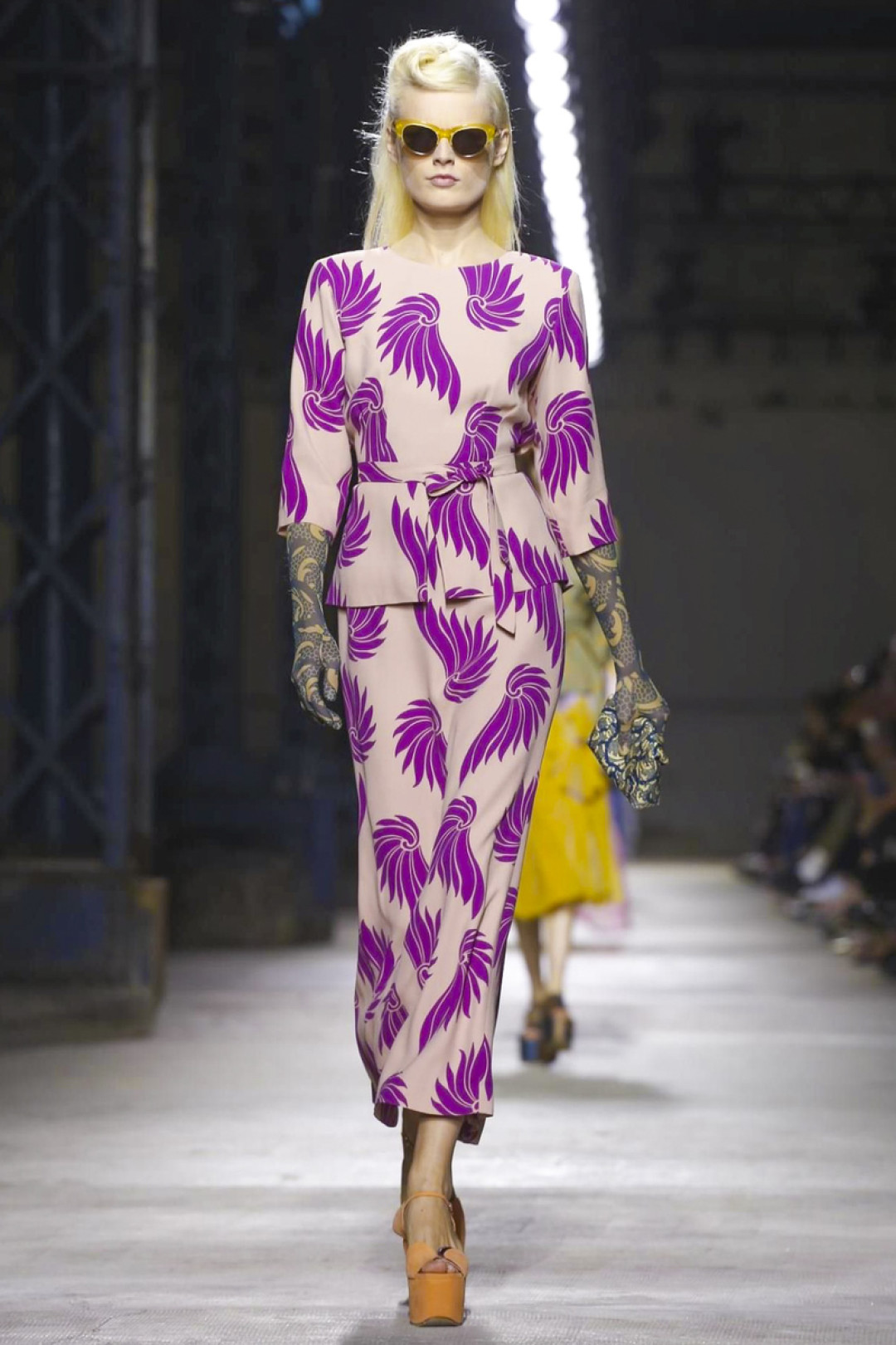 Dries Van Noten весна-лето 2016